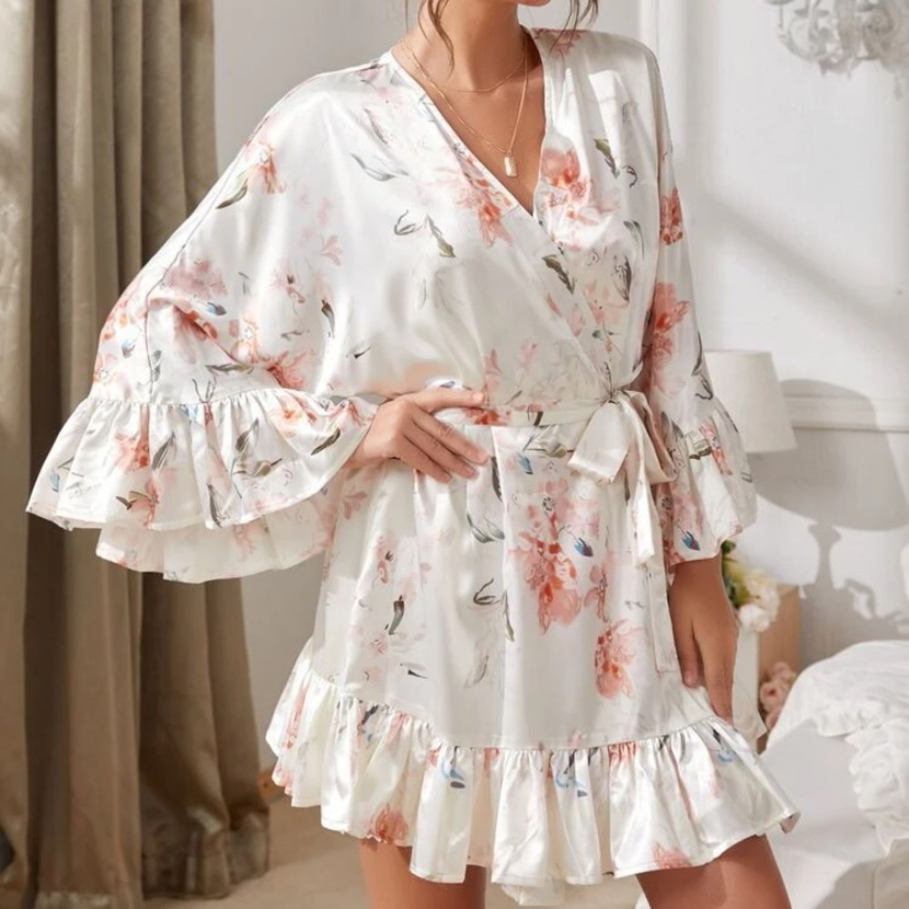 Bridal Getting Ready Robe - Picture 2 of 5